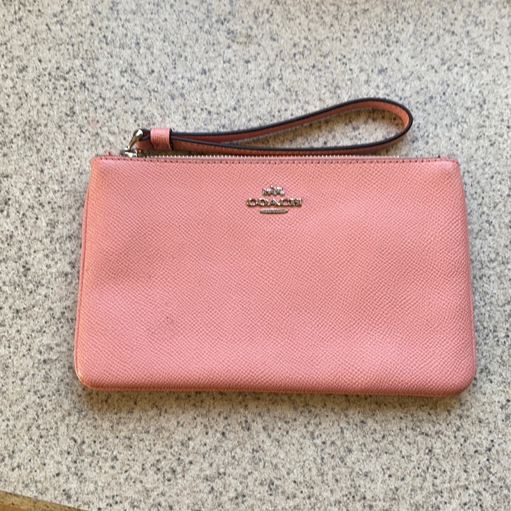Coach light pink silver zip wristlet 57465